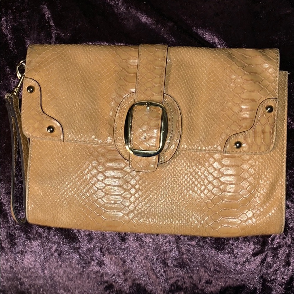 Vintage clutch